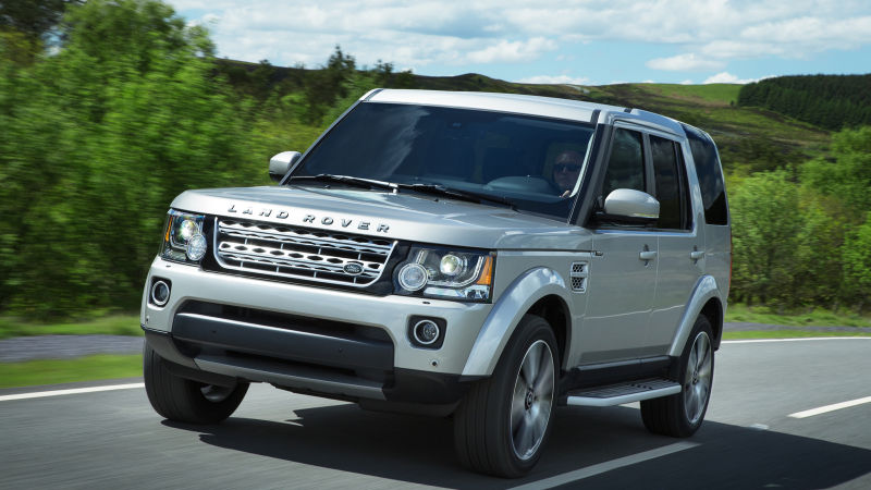 Illustration for article titled These Are The Ten Most Off-Road Capable SUVs You Can Buy